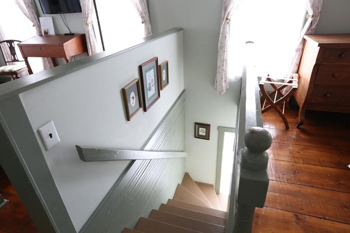 The Lafayette Inn & Restaurant Stanardsville Bagian luar foto