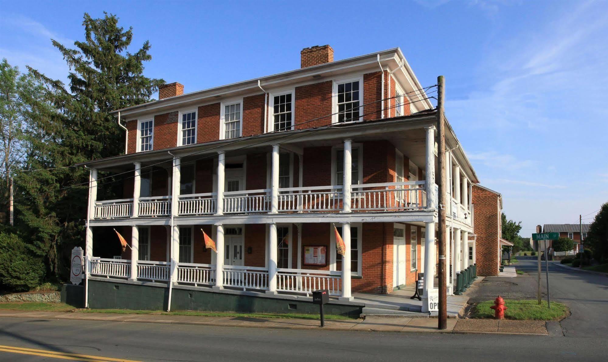The Lafayette Inn & Restaurant Stanardsville Bagian luar foto